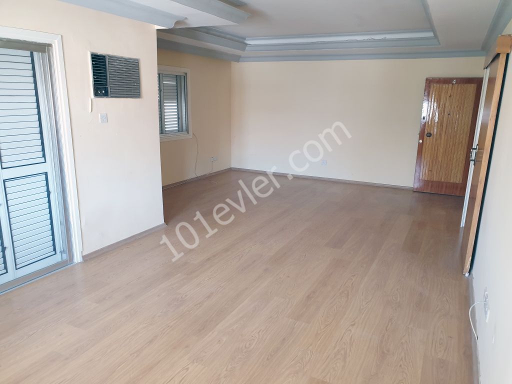 Flat To Rent in Köşklüçiftlik, Nicosia