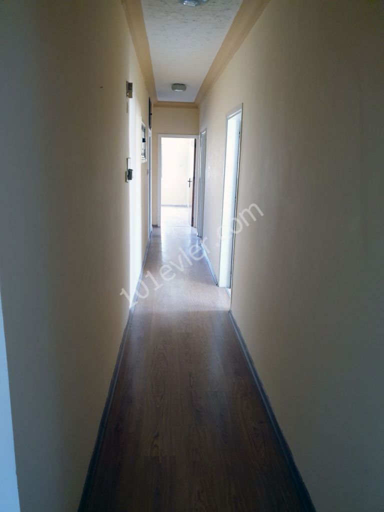 Flat To Rent in Köşklüçiftlik, Nicosia