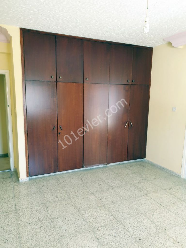 Flat To Rent in Köşklüçiftlik, Nicosia