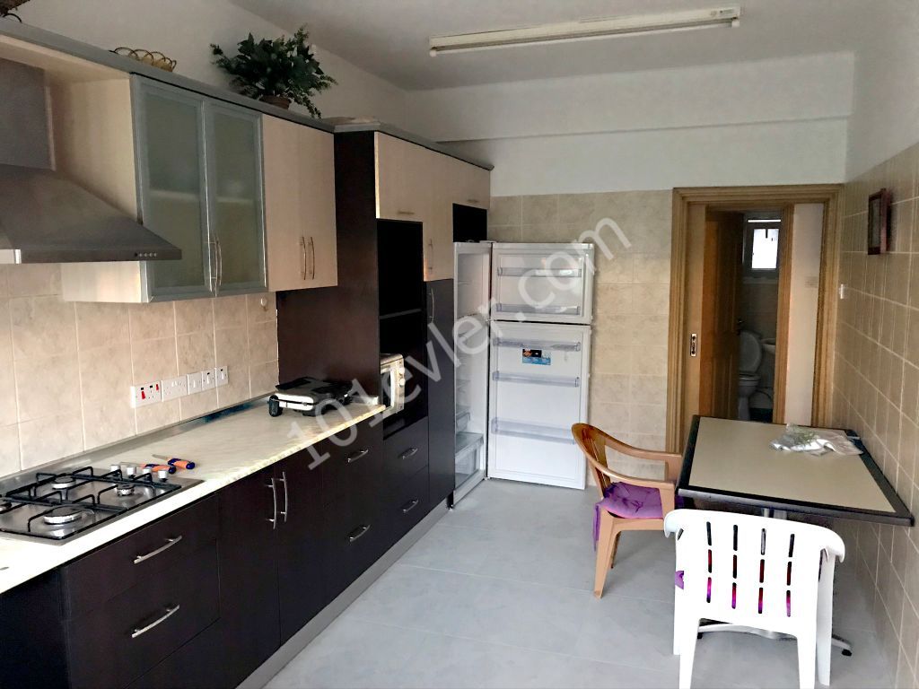 Flat To Rent in Ortaköy, Nicosia