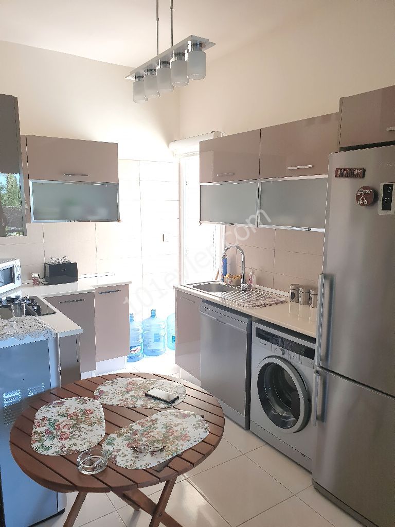 Girne Alsancak'da 2+1 Bahçeli Daire