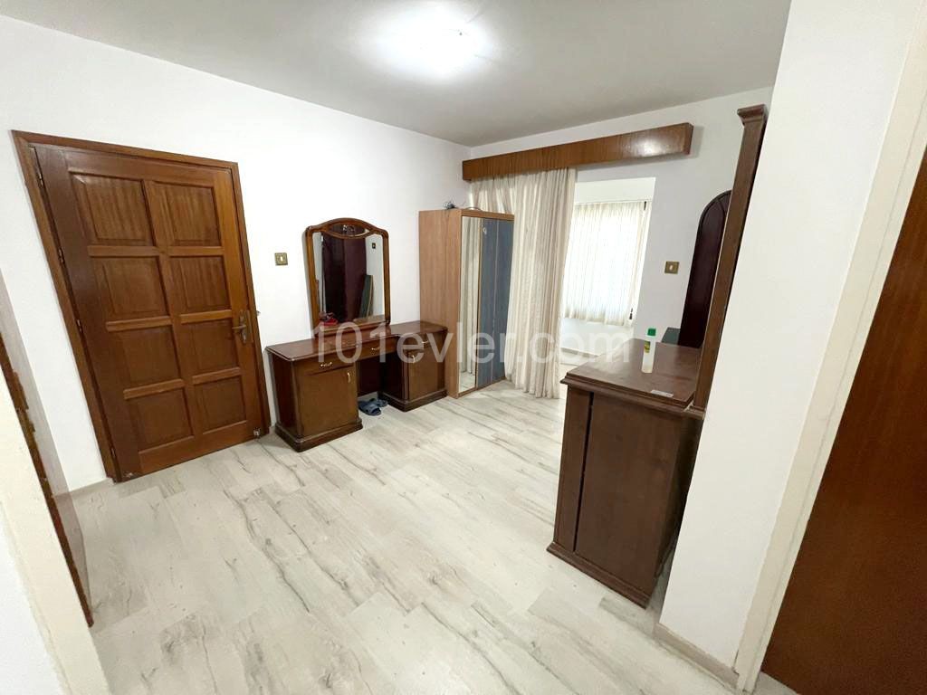 Dereboyu'nda Kiralık Ful Eyşalı 3+1 Daire