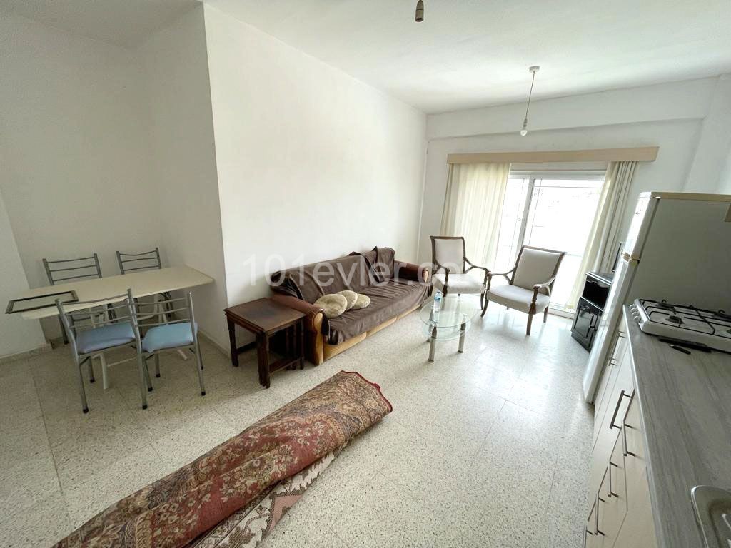 Flat To Rent in Küçük Kaymaklı, Nicosia