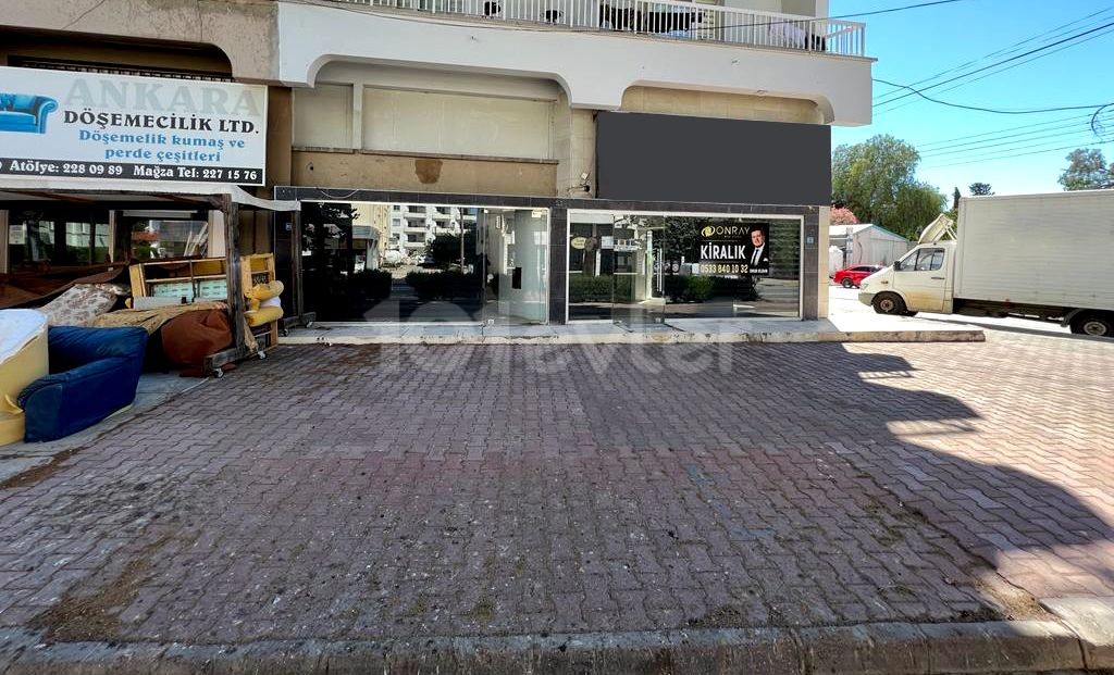 Ana Cadde Üzeri (Süper lokasyon. 250 m2.) Kiralık Dükkan..!