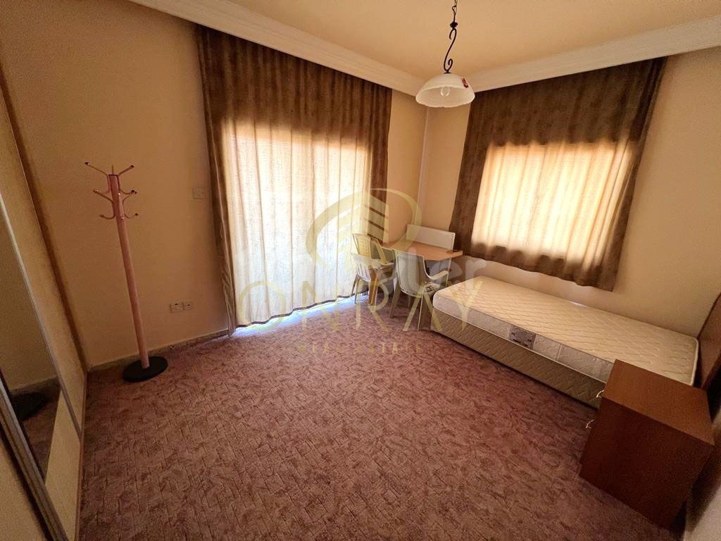 3+1 Spacious Furnished Apartment for Rent in Göçmenköy. ** 