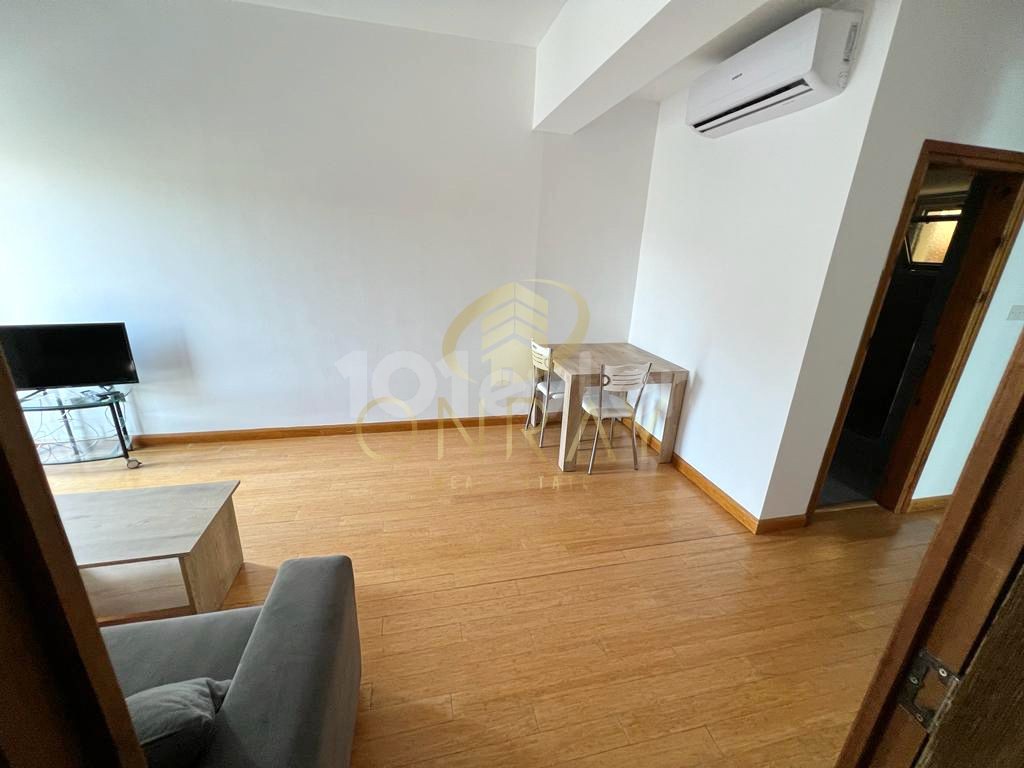 Ortaköy'de 1+1 Geniş Teraslı Full Eşyalı Daire.