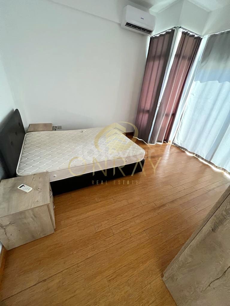 Ortaköy'de 1+1 Geniş Teraslı Full Eşyalı Daire.