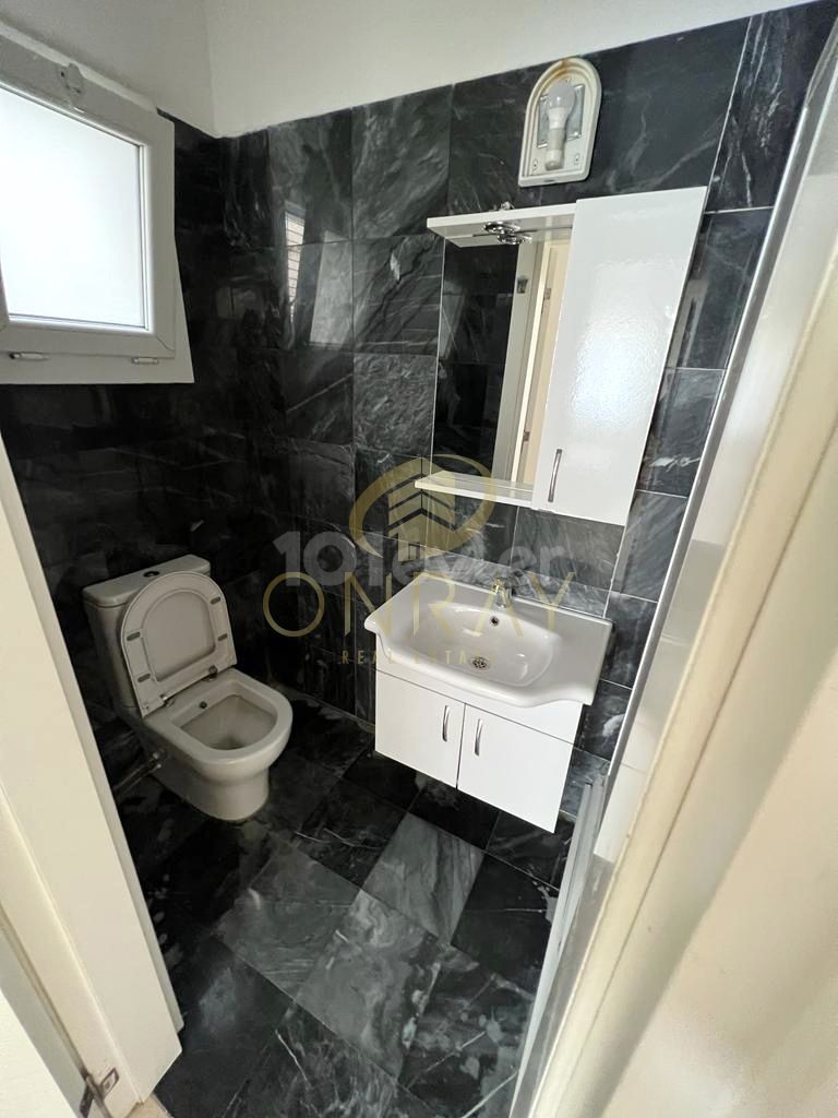 2 + 1 Fully Furnished Rental Apartment in Küçük Kaymaklı. ** 