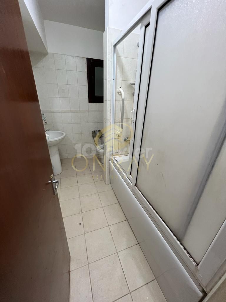 Flat To Rent in Köşklüçiftlik, Nicosia