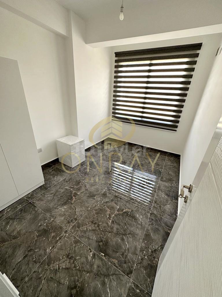 Gönyeli'de Full Eşyalı Sıfır Satılık Penthouse Daire!!!