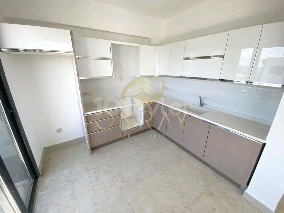 2+1 Unfurnished Flat for Rent in Hamitköy