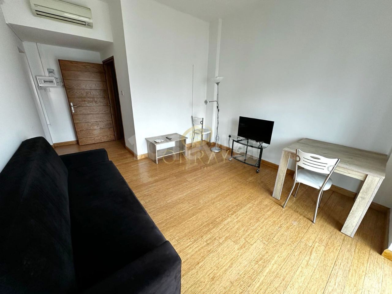 2+1 Fully Furnished Flat in Ortaköy.