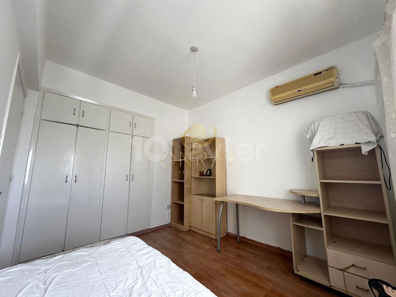 3+1 voll möblierte Wohnung in der Gegend von Taşkınköy