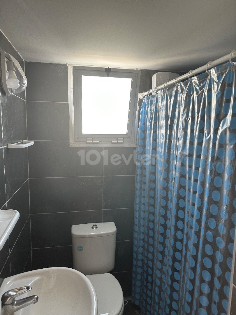 LEFKOŞA, HOSPOLATTA 1+0 TEMİZ DAİRE 