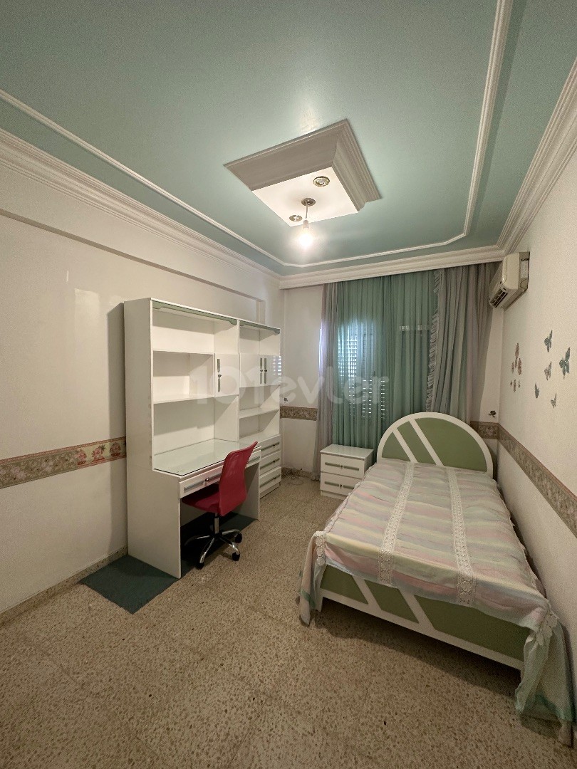 NICOSIA,ORTAKÖY 3+1 WOHNUNG ZU VERMIETEN