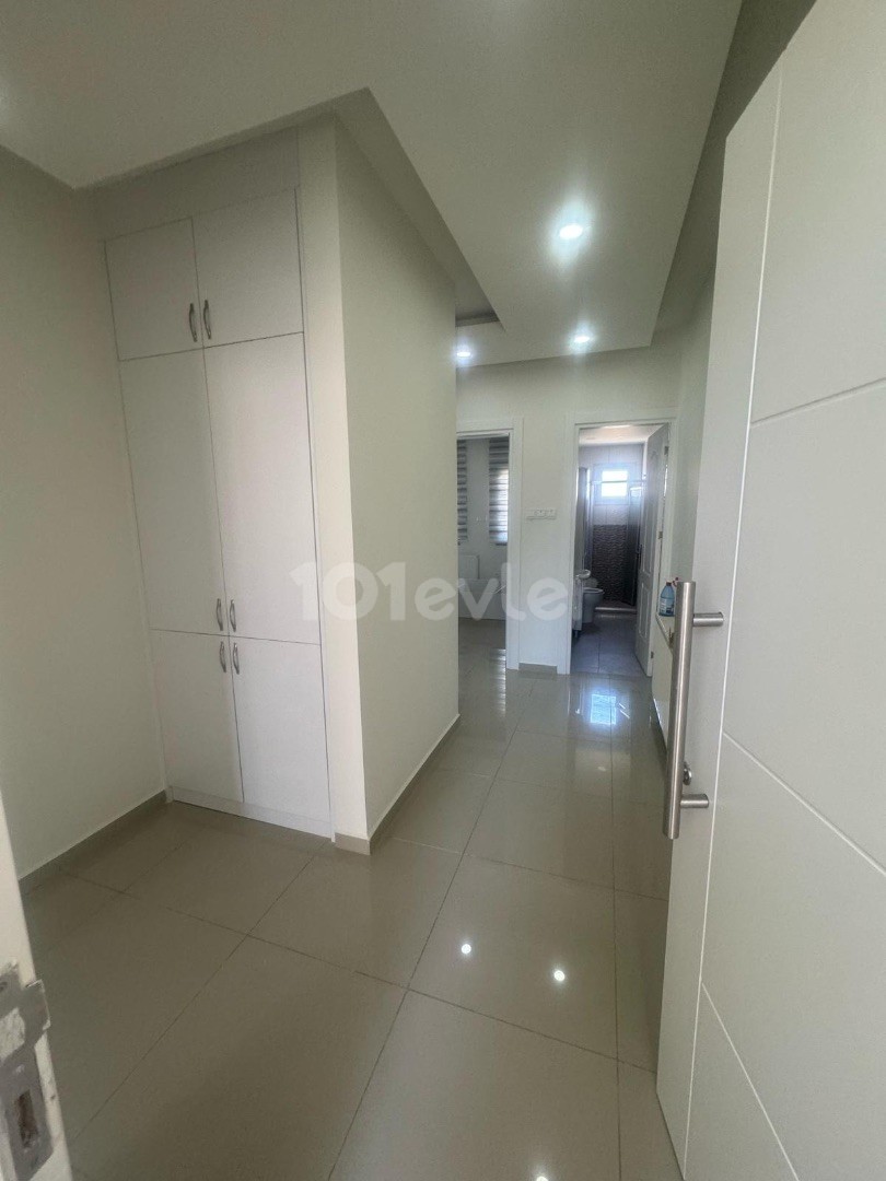 LEFKOŞA,GÖNYELİ 3+1 KİRALIK DAİRE 