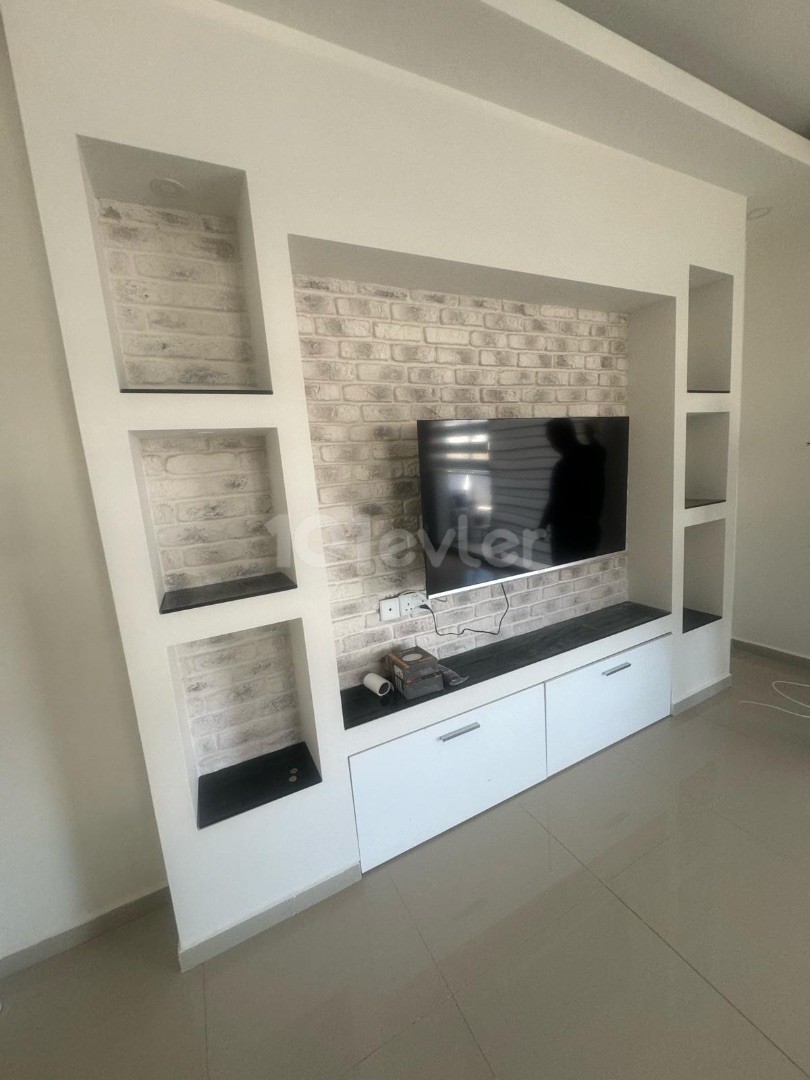 NICOSIA, GÖNYELİ 3+1 FLAT FOR RENT