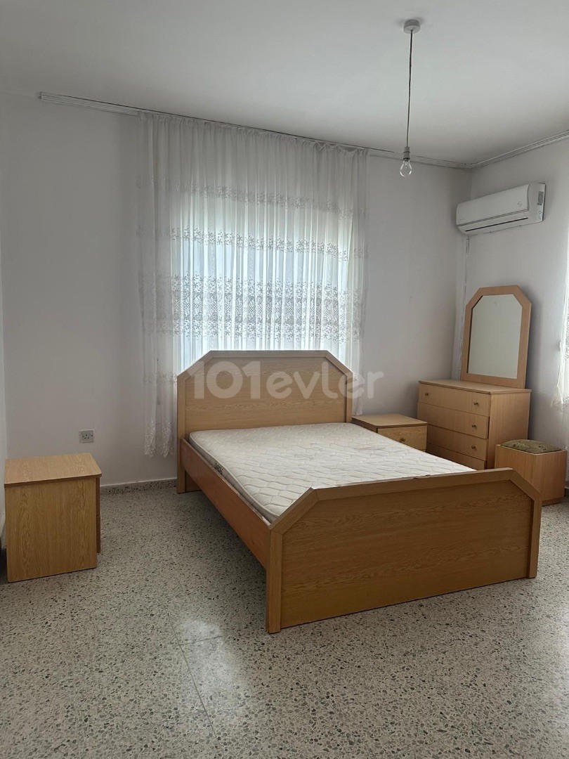 Nicosia Kyrenia 3+1 Apartment for sale