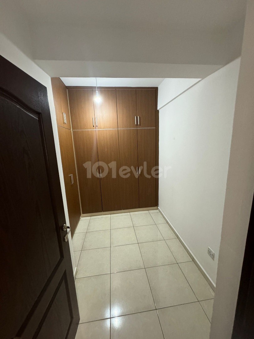 3+1 flat for rent in Yenisehir