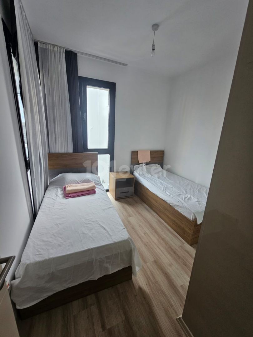 GİRNE OLİVE PARK DA SIFIR EŞYALI SATILIK 2+1 DAİRE..