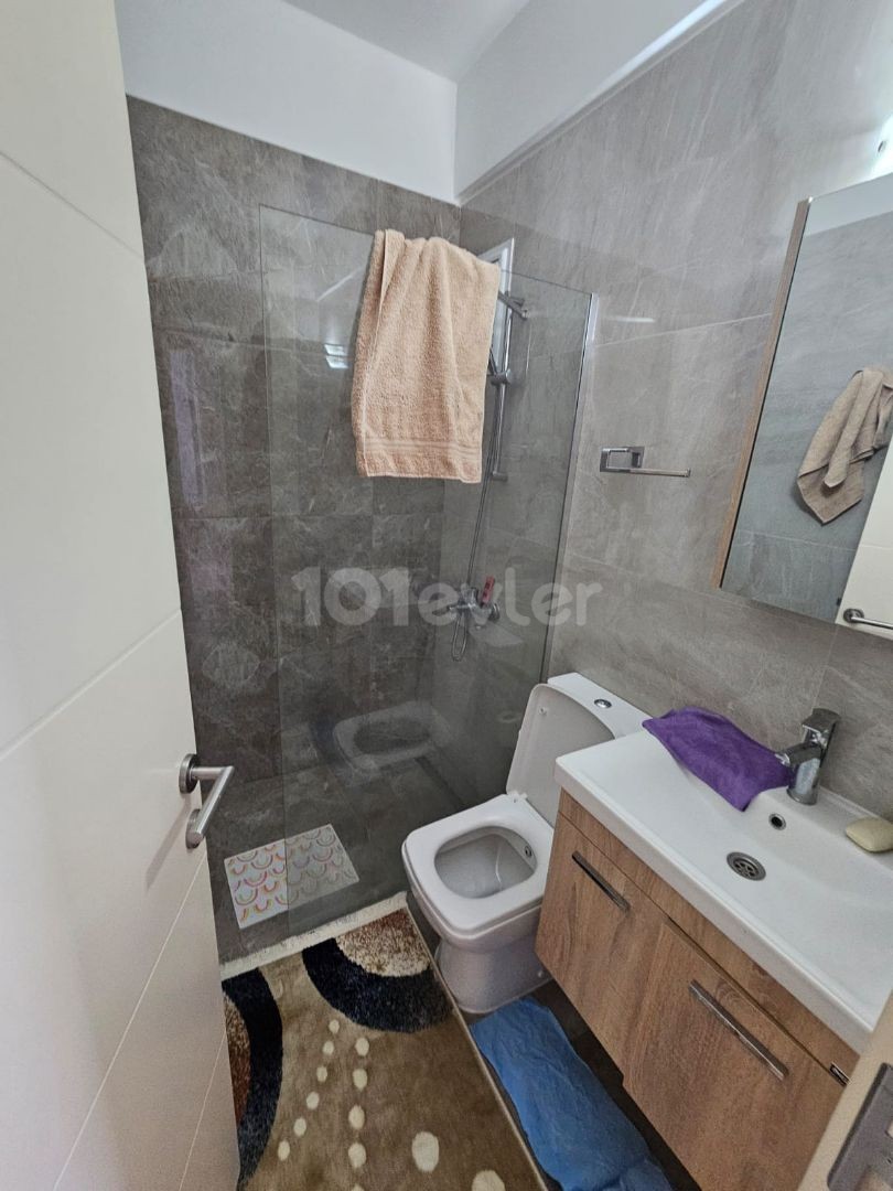 GİRNE OLİVE PARK DA SIFIR EŞYALI SATILIK 2+1 DAİRE..