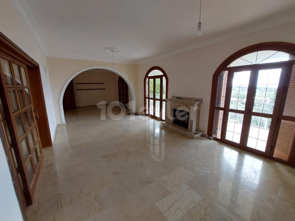 KYRENIA / EDREMIT 4+1 DETACHED VILLA FOR RENT UNFURNISHED