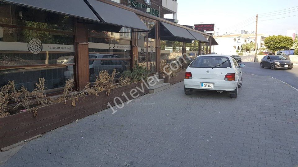 Girne Merkez'de Devren Kiralık İşyeri