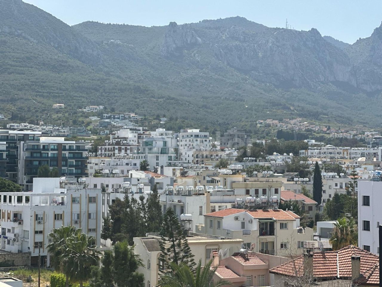 Penthouse zu vermieten in Kyrenia 3+1