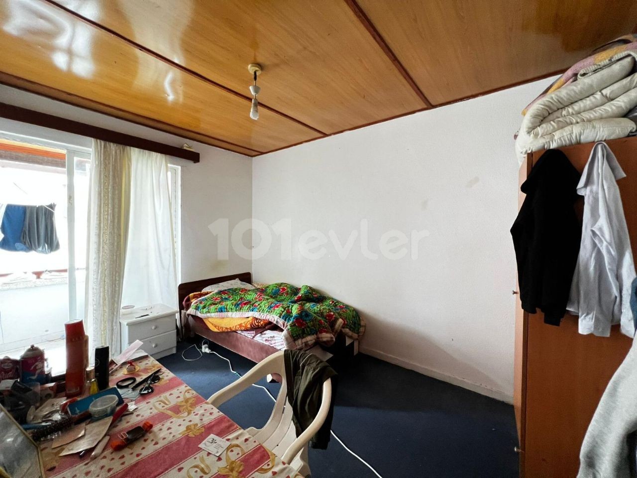 Komplett möblierte 2+1-Wohnung zum Verkauf in Famagusta