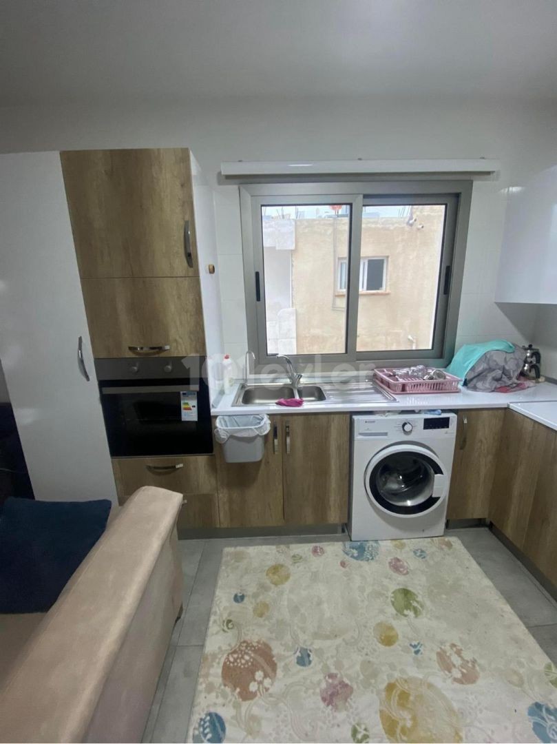 Lefkoşa Gönyeli Bölgesin'de Acill Satılık daire 3+1 / 110m2 131.250 / +90 539 110 60 78