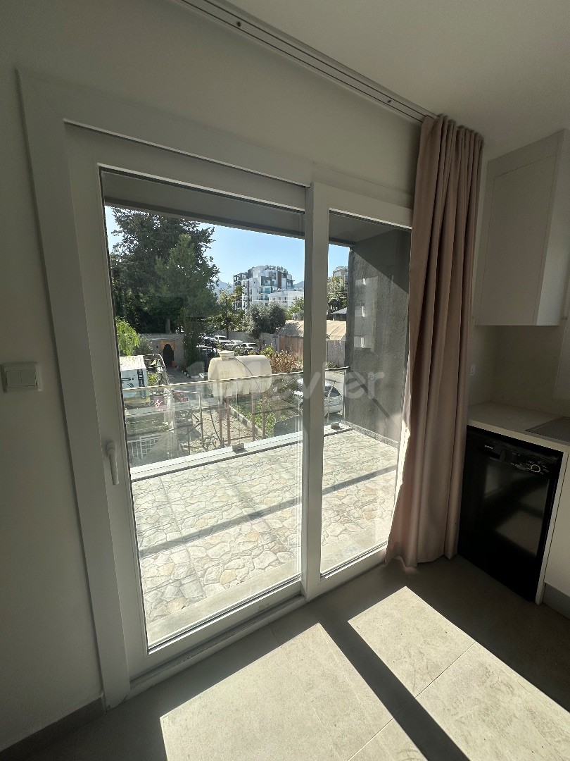 3+1 FLAT FOR RENT IN KYRENIA CENTER