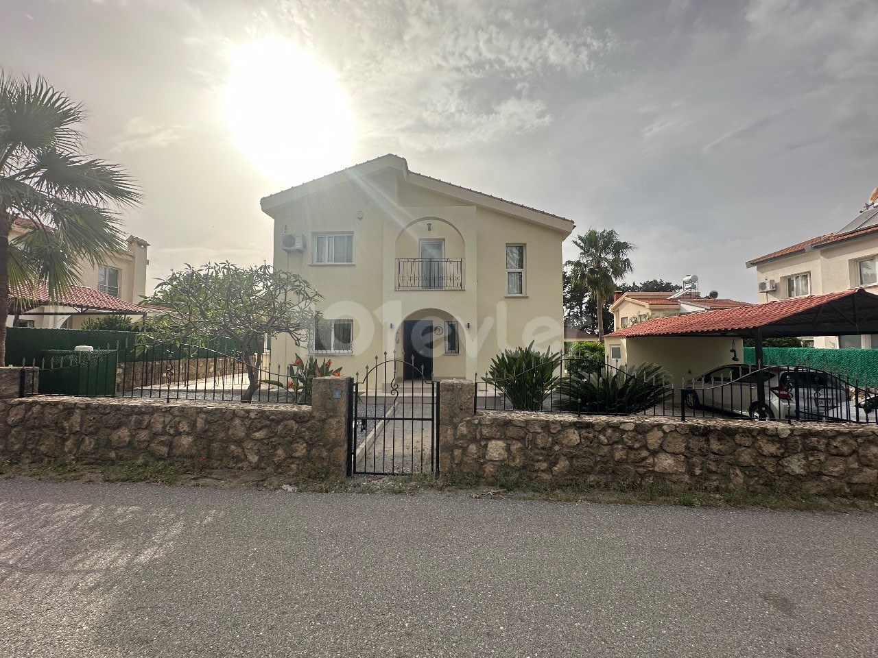 Villa To Rent in Karşıyaka, Kyrenia