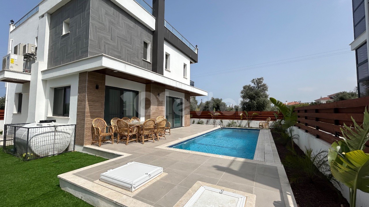 4+1 Detached Villa in Ozanköy