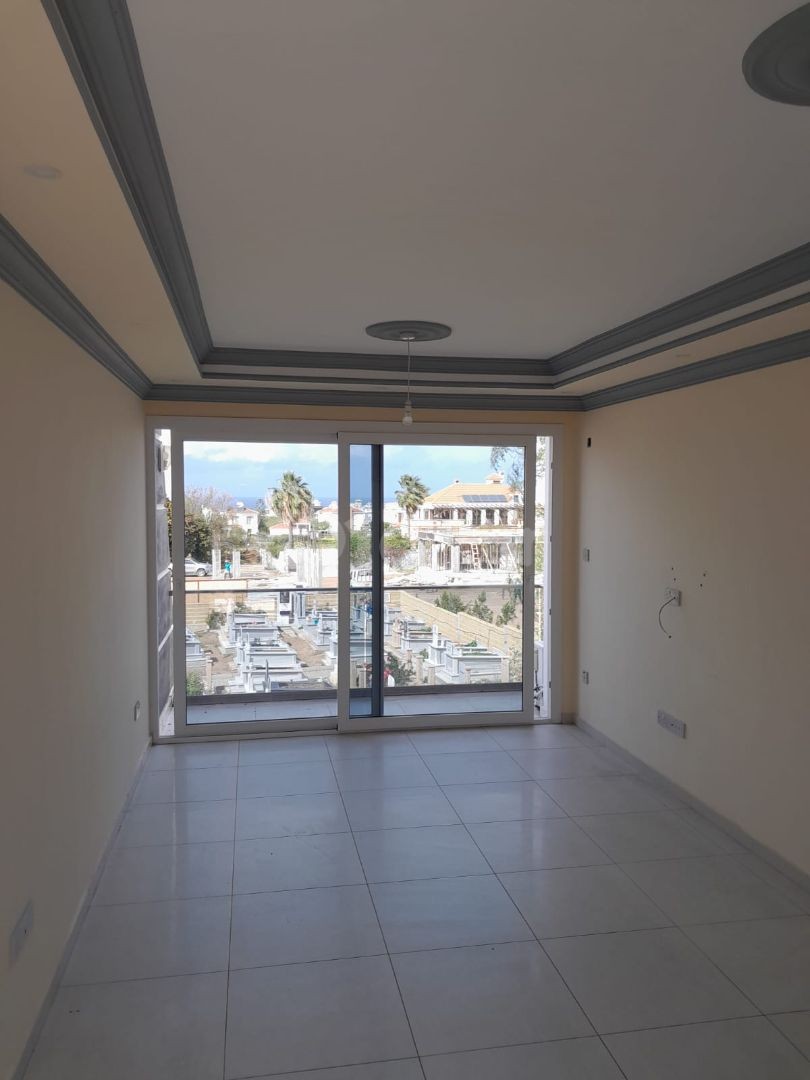 2+1 unfurnished Flat for Rent in Alsancak. £400.