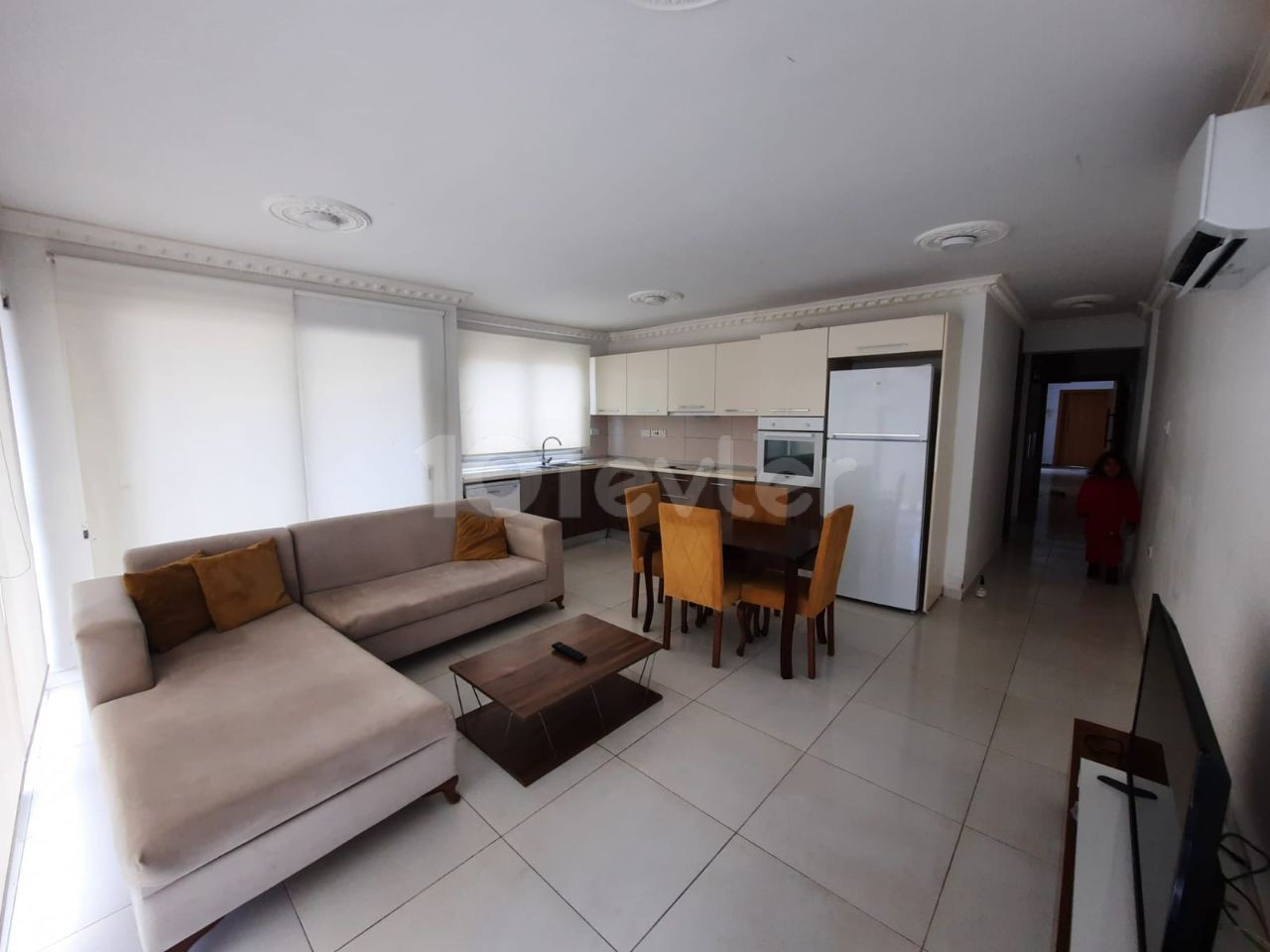 2+1 Spacious Flat for Rent in Kyrenia Center