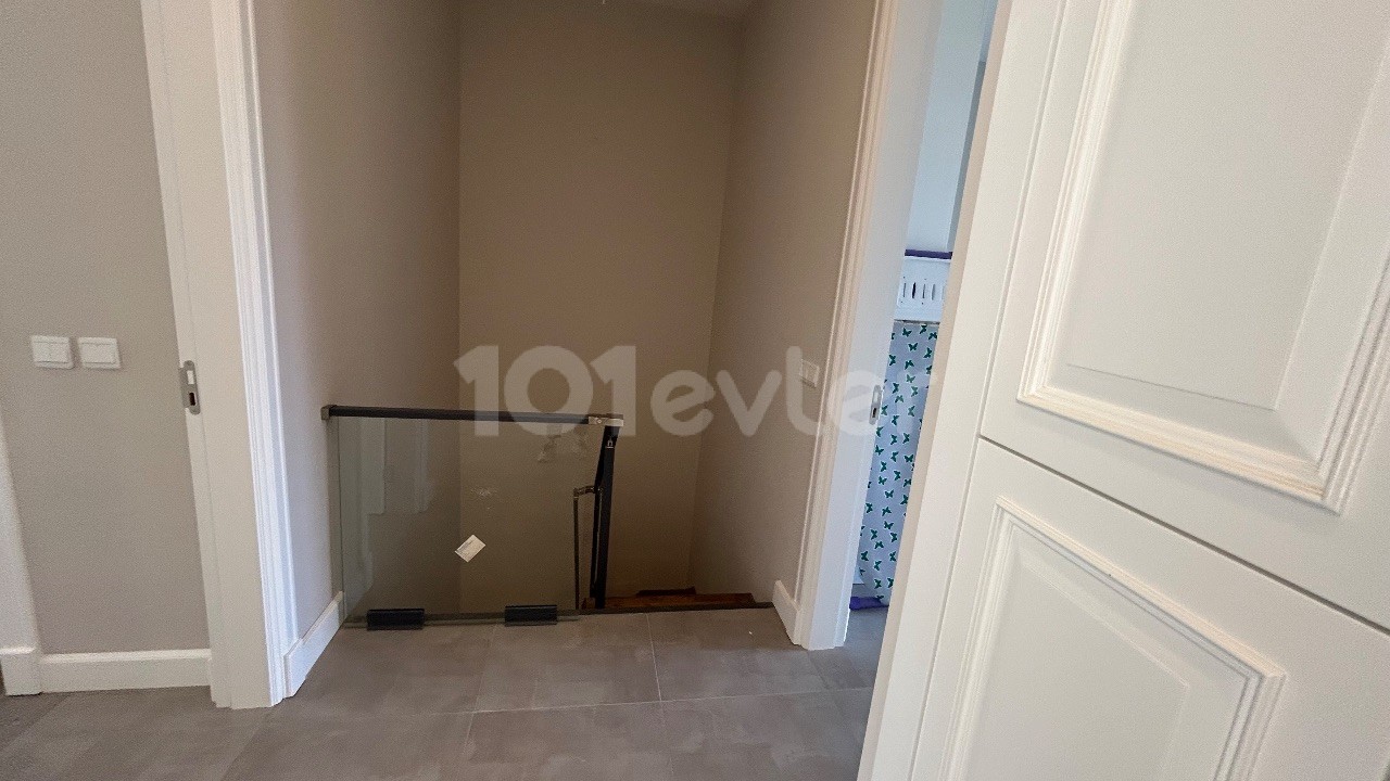 4+1 ULTRALUX DUPLEX FLAT FOR RENT WITH PRIVATE POOL IN BELLAPAIS, KYRENIA