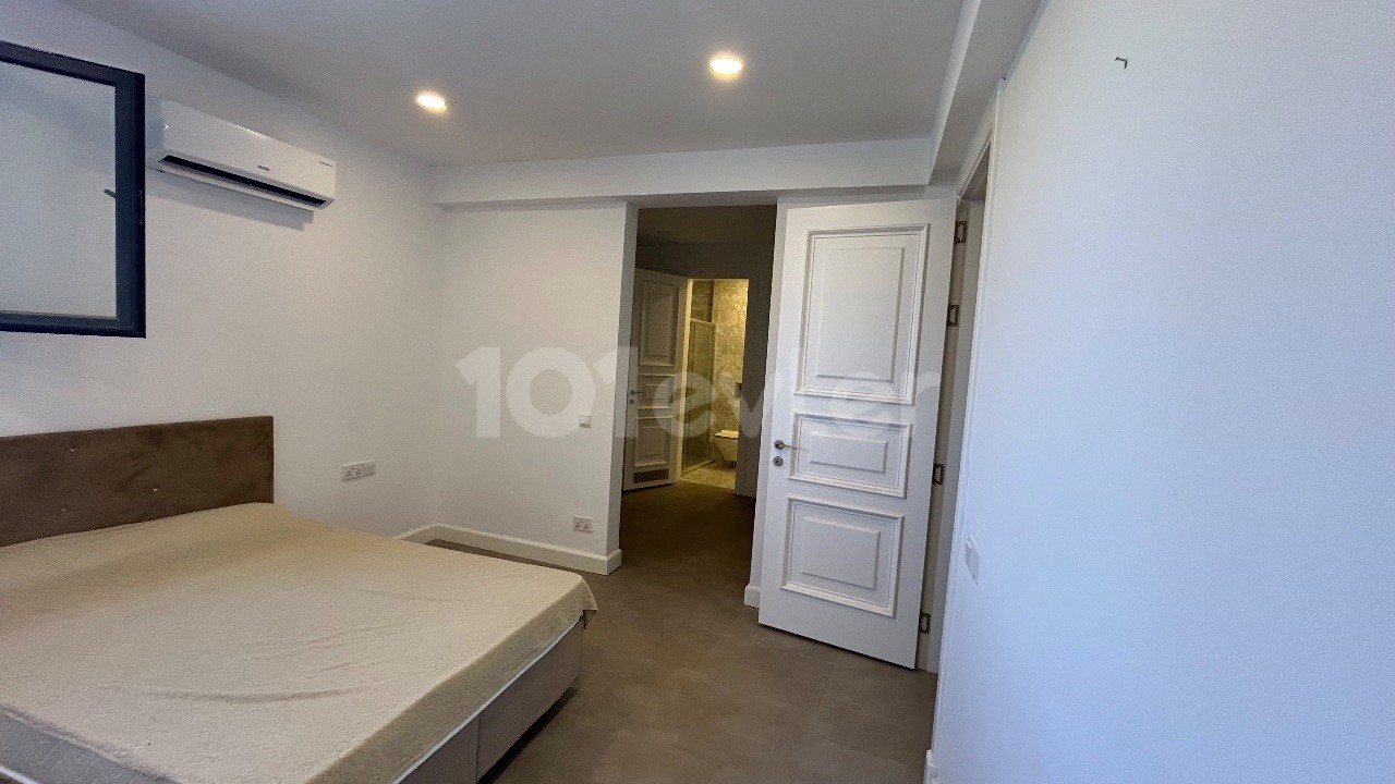 4+1 ULTRALUX DUPLEX-WOHNUNG ZU VERMIETEN MIT PRIVATEM POOL IN BELLAPAIS, KYRENIA