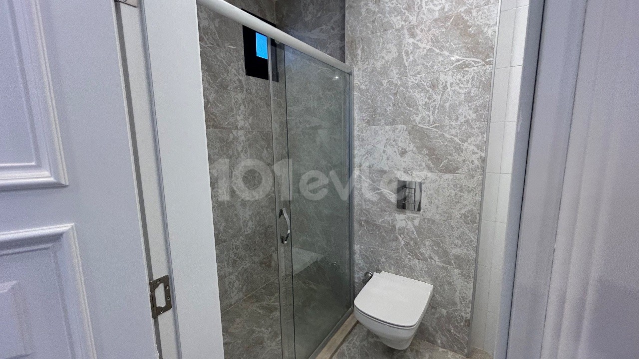 4+1 ULTRALUX DUPLEX-WOHNUNG ZU VERMIETEN MIT PRIVATEM POOL IN BELLAPAIS, KYRENIA