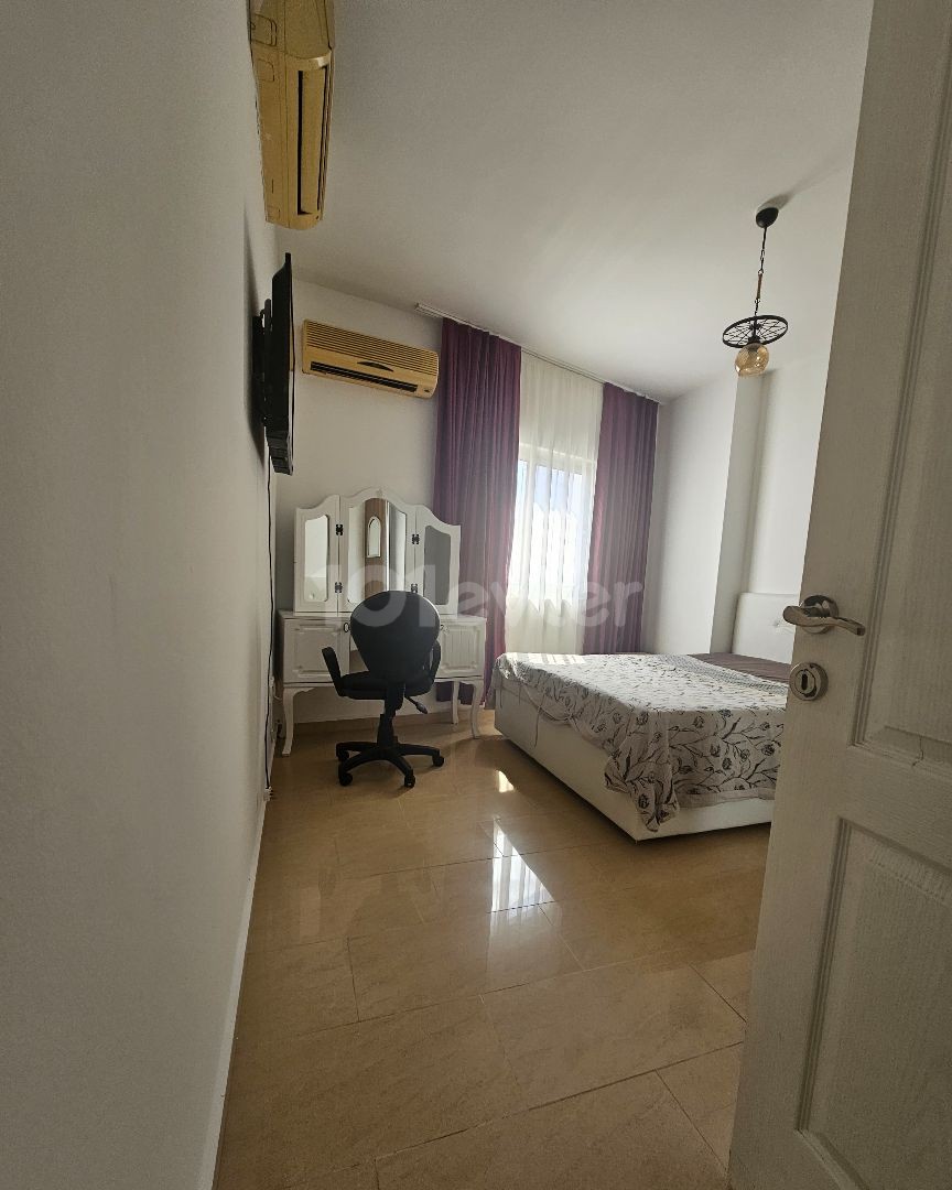 2+1 clean flat in Alasya park.