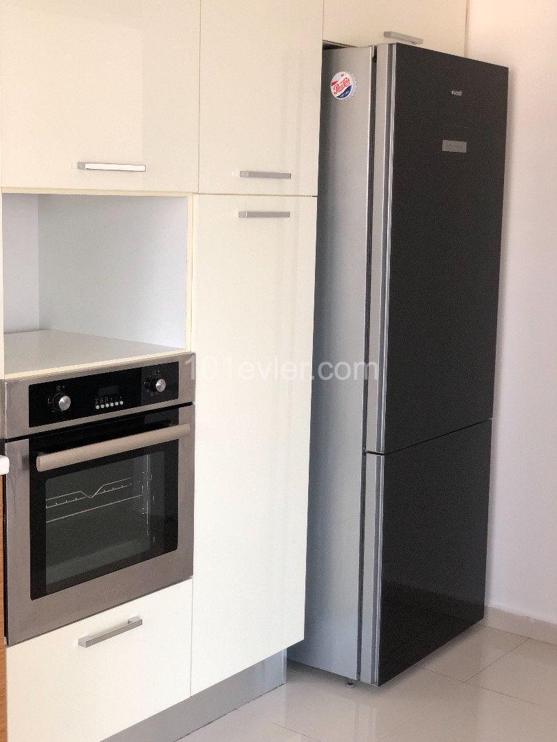 Denize sıfır full eşyalı deniz manzaralı daire