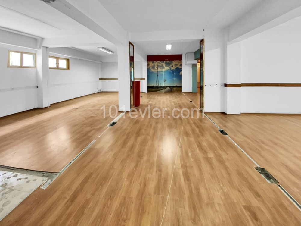 Yenişehir'de anayol girişli 300 m² Bodrum / Ofis