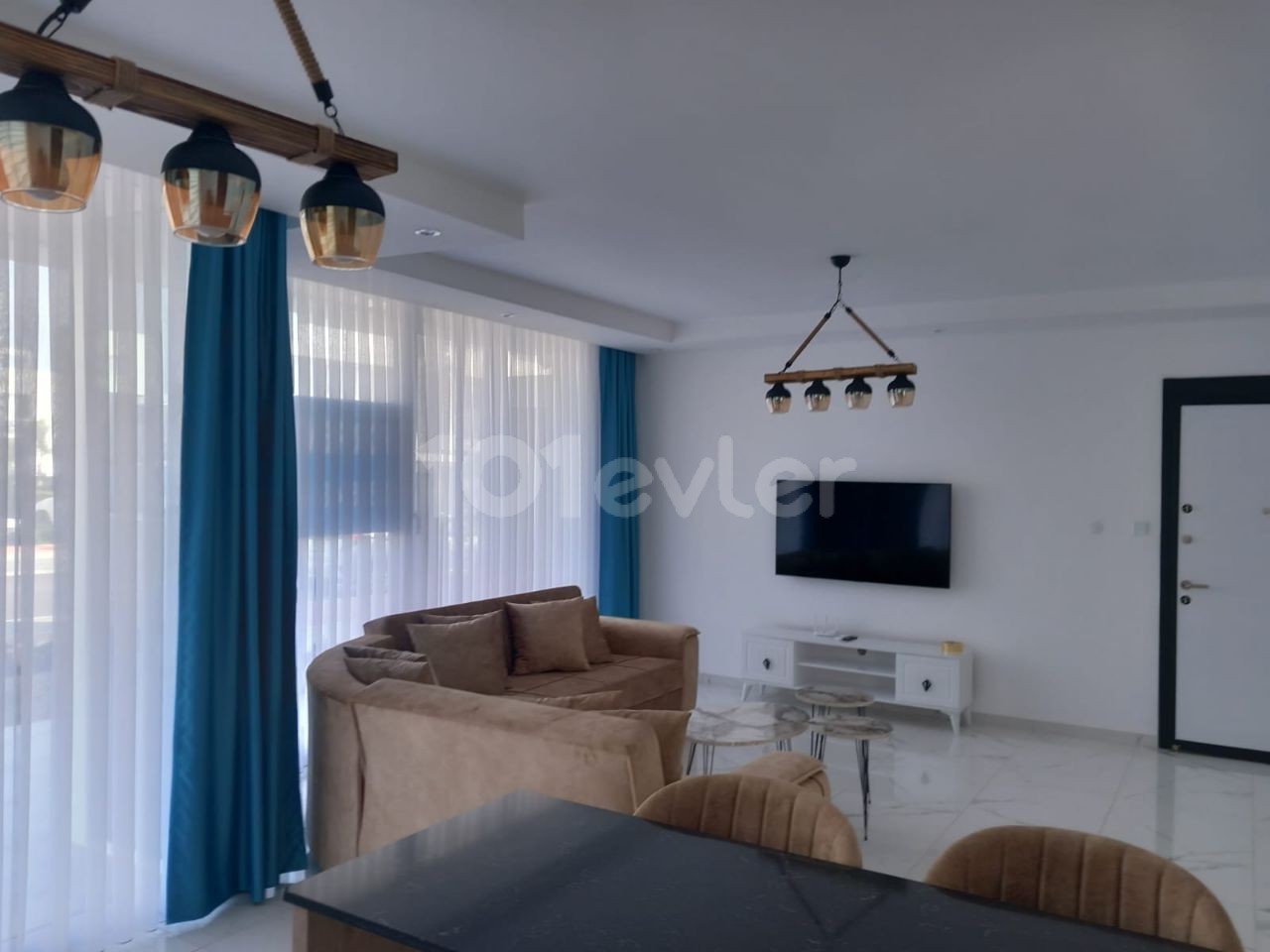 İskele Boğaz'da Site İçerisinde Kiralık 2+1 Full Eşyalı Yeni Daire