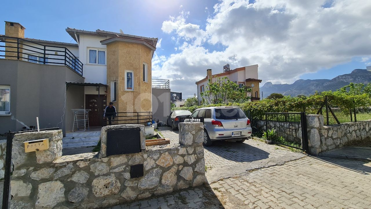 GIRNE EN UYGUN FIYATLI 3+1 VILLA / ŞAH MARKET YAKINI