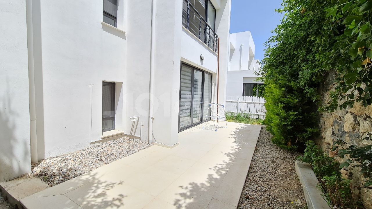 GELEGENHEITSPREIS VILLA - 2+1 DUPLEX-VILLA, 5 MIN. ZU FUSS NACH KARAOĞLAN GAU, KYRENIA