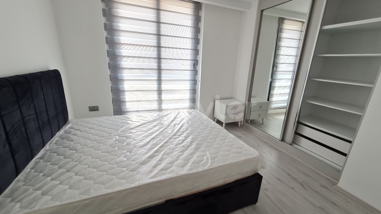 LÜX SİTE DE 2+1  RESIDENCE - ( SİTE İÇİNDE GYM , SPA , SAUNA, HAMAM , HAVUZ,  CAFE ,MARKET İMKANLARIYLA )