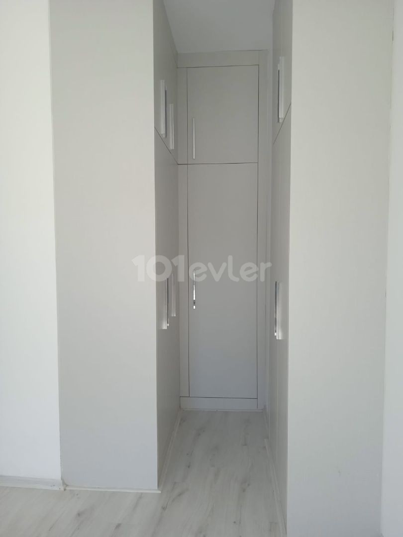 3+1 LUXURIOUS FLAT FOR RENT IN THE CENTER OF KYRENIA