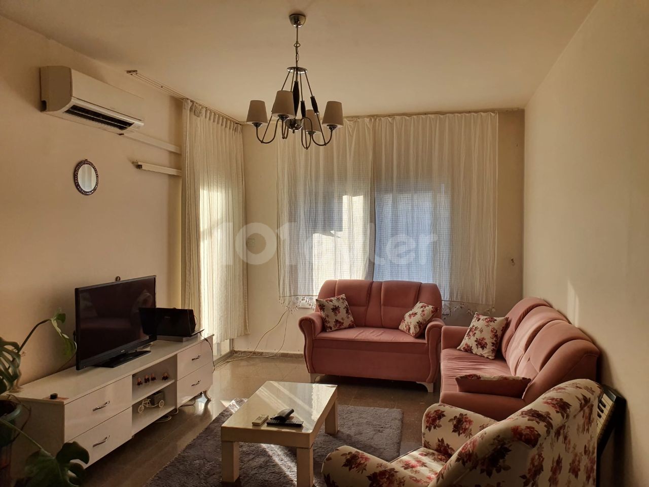 Flat For Sale in Girne Merkez, Kyrenia