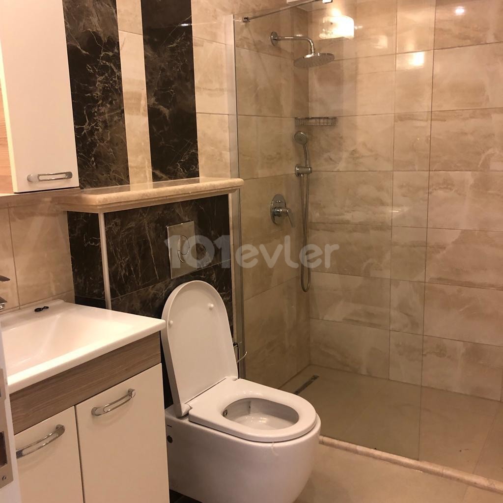 GİRNE MERKEZDE 2+1 PENTHOUSE