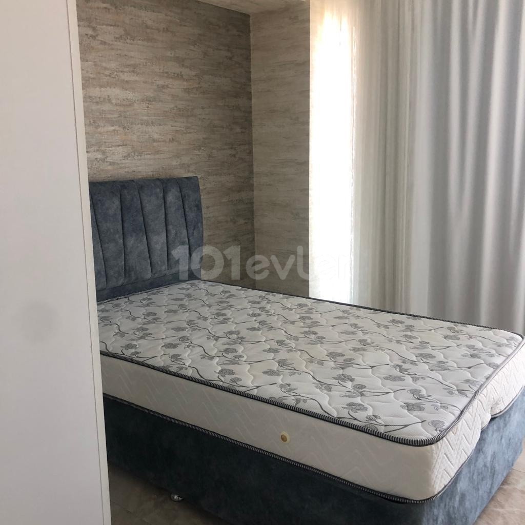 GİRNE MERKEZDE 2+1 PENTHOUSE