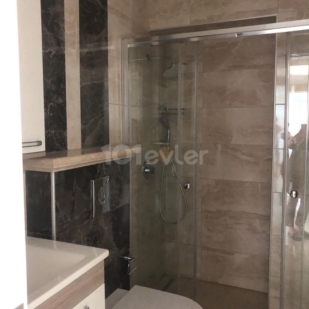 GİRNE MERKEZDE 2+1 PENTHOUSE